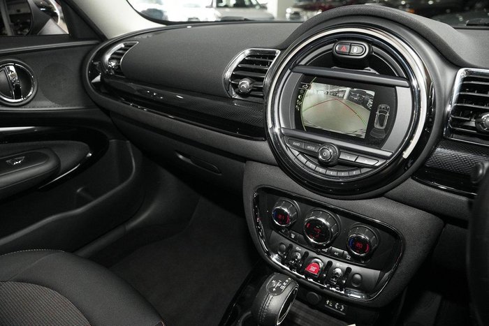 2017 MINI Clubman Cooper