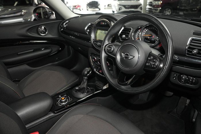 2017 MINI Clubman Cooper