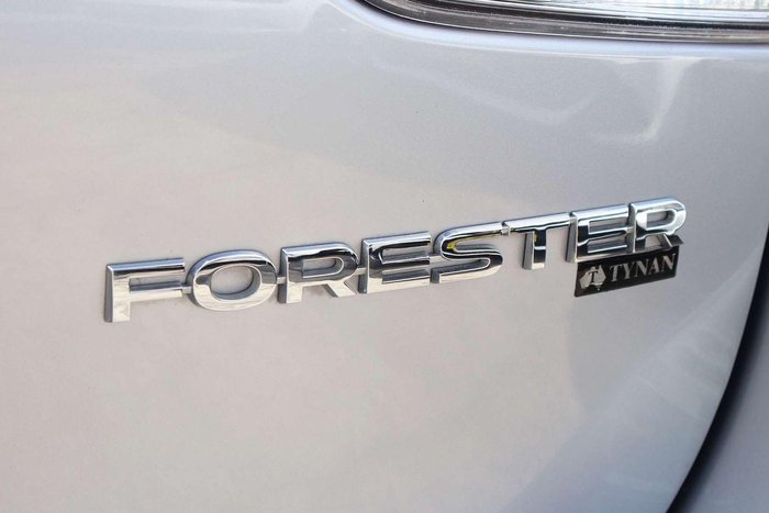 2024 Subaru Forester 2.5i