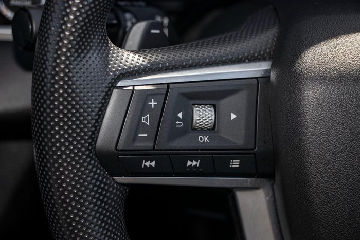2025 Mitsubishi Outlander ES