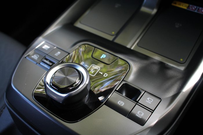 2025 Subaru Solterra AWD
