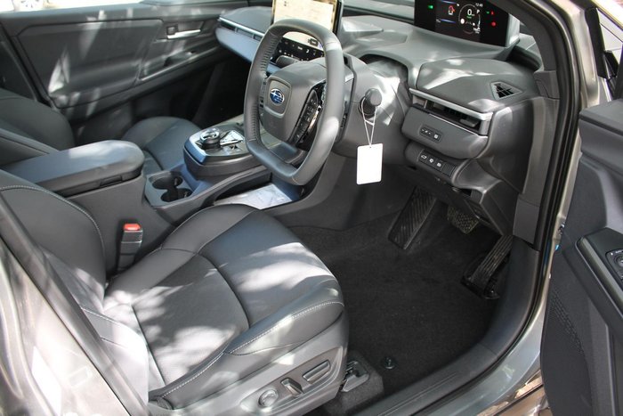 2025 Subaru Solterra AWD