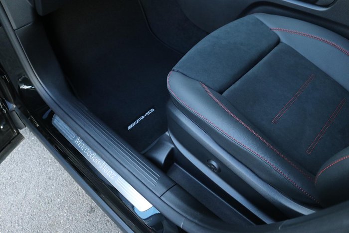 2025 Mercedes-Benz GLA-Class GLA250 e with EQ hybrid technology