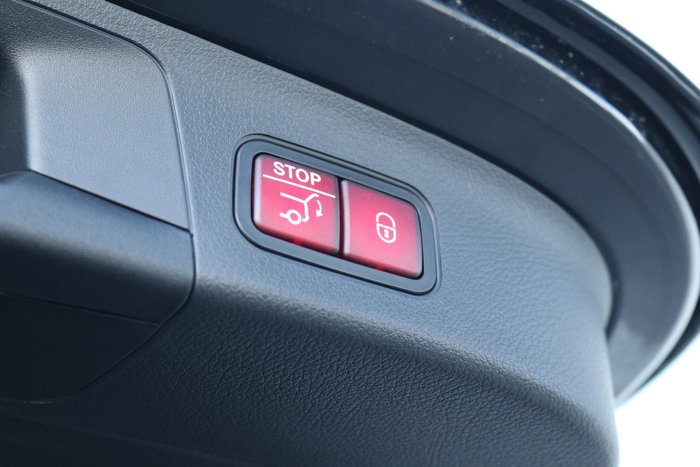 2025 Mercedes-Benz GLA-Class GLA250 e with EQ hybrid technology