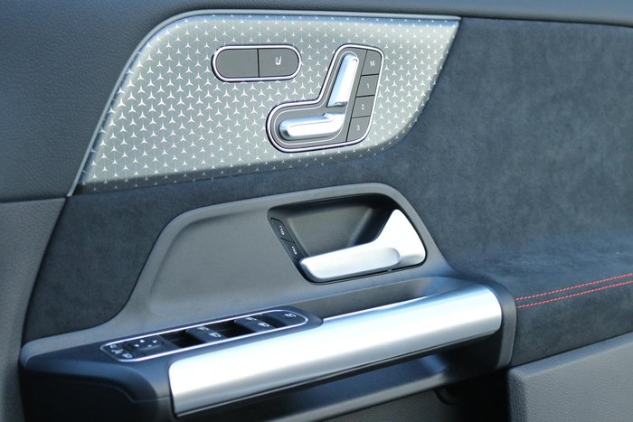 2025 Mercedes-Benz GLA-Class GLA250 e with EQ hybrid technology