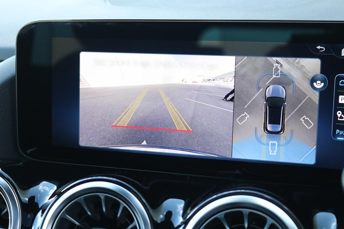 2025 Mercedes-Benz GLA-Class GLA250 e with EQ hybrid technology