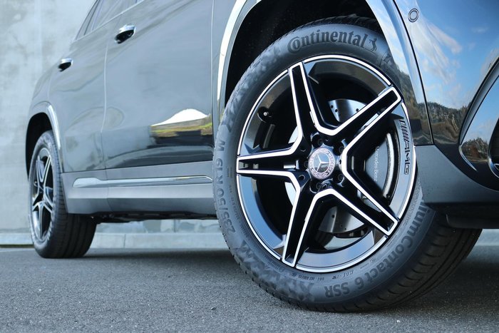 2025 Mercedes-Benz GLA-Class GLA250 e with EQ hybrid technology