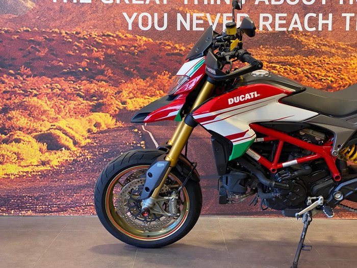 2017 Ducati Hypermotard 939 SP Hypermotard Red