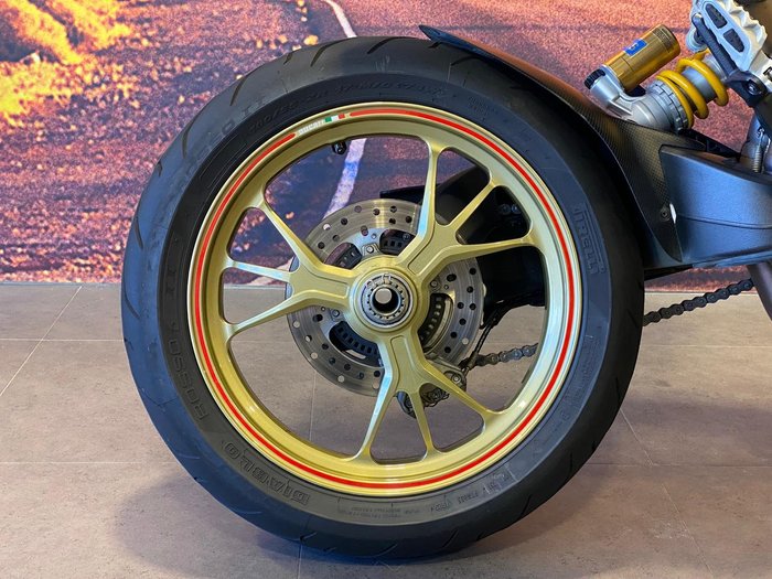 2017 Ducati Hypermotard 939 SP Hypermotard Red