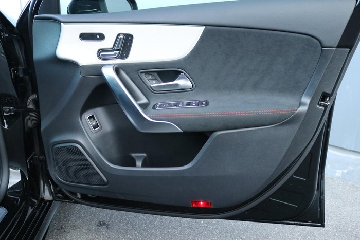 2025 Mercedes-Benz A-Class A250