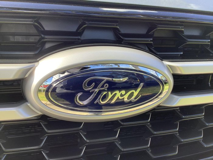 2025 Ford Everest Ambiente
