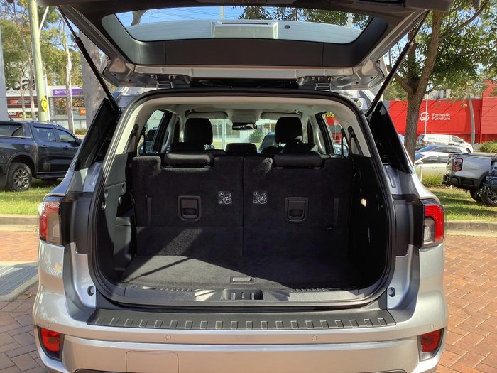 2025 Ford Everest Ambiente