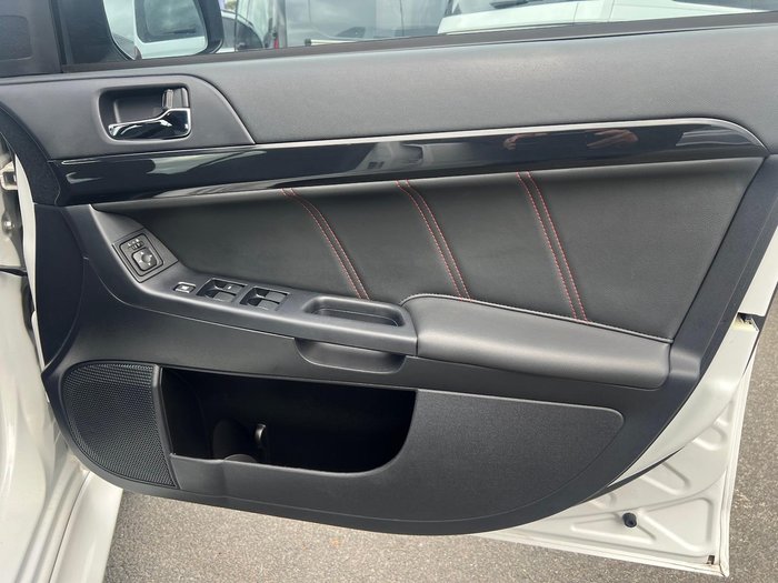 2017 Mitsubishi Lancer Black Edition