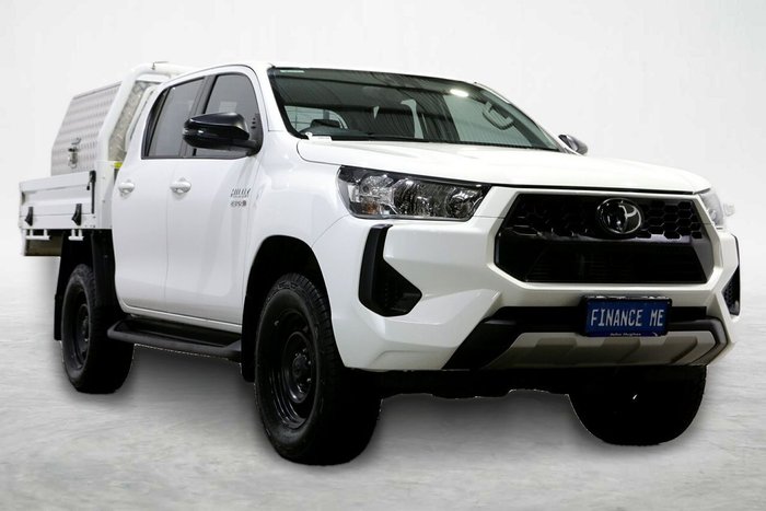 2024 Toyota Hilux SR