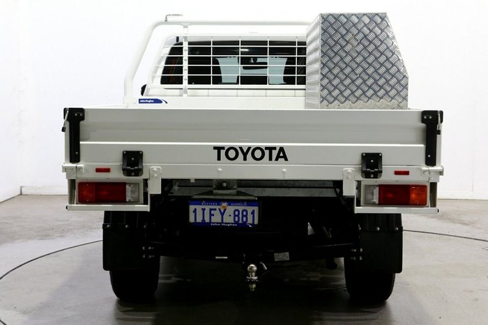 2024 Toyota Hilux SR