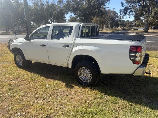 2020 Mitsubishi Triton GLX