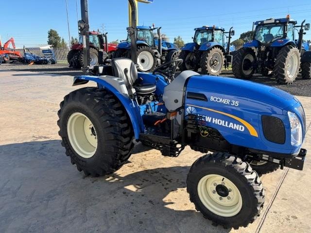 2025 New Holland Boomer 35