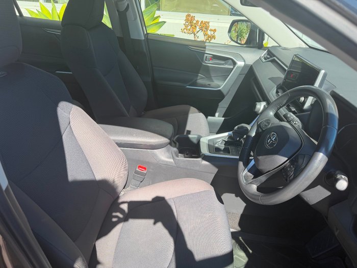2022 Toyota RAV4 GX
