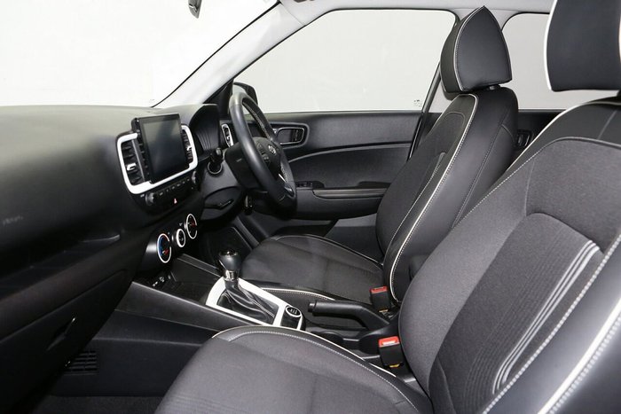 2023 Hyundai Venue Active