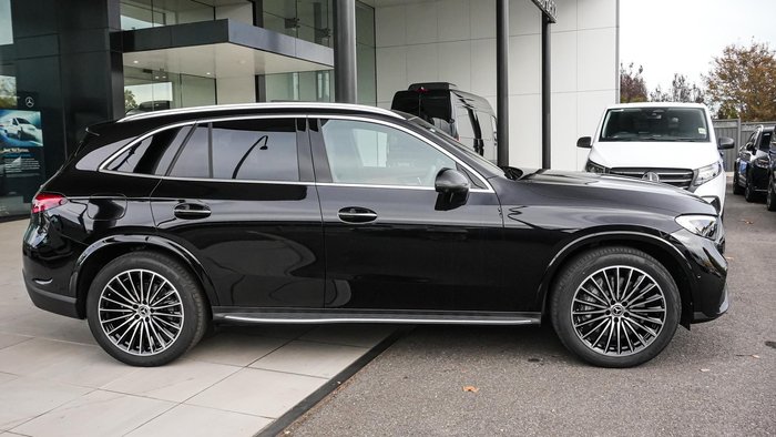 2025 Mercedes-Benz GLC-Class