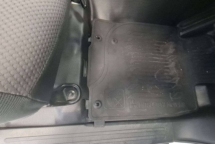 2019 Mitsubishi Triton GLX