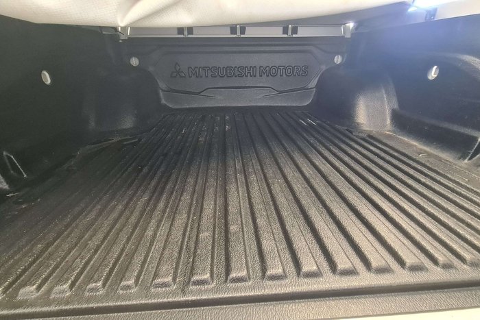 2019 Mitsubishi Triton GLX