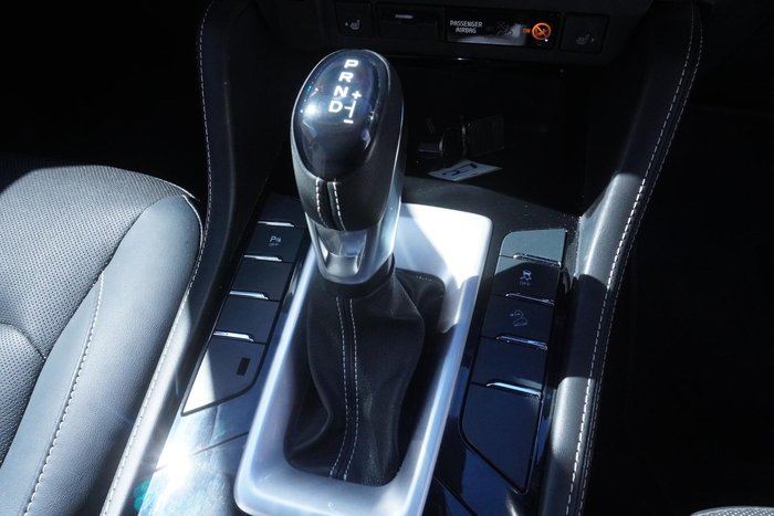 2023 Isuzu MU-X LS-T