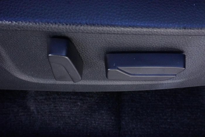 2023 Isuzu MU-X LS-T