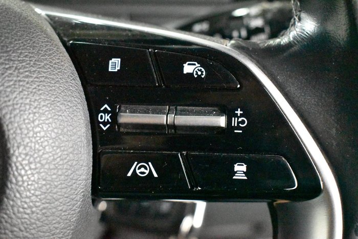 2022 Hyundai STARIA LOAD