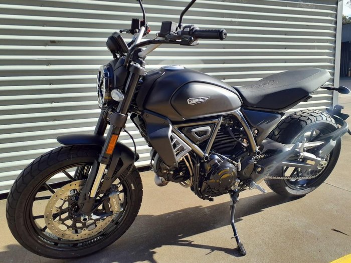 2026 Ducati Scrambler ICON Dark Scrambler Black