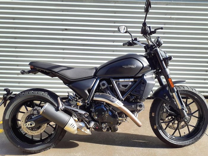 2026 Ducati Scrambler ICON Dark Scrambler Black