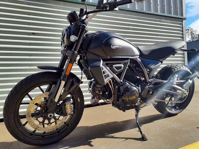 2026 Ducati Scrambler ICON Dark Scrambler Black