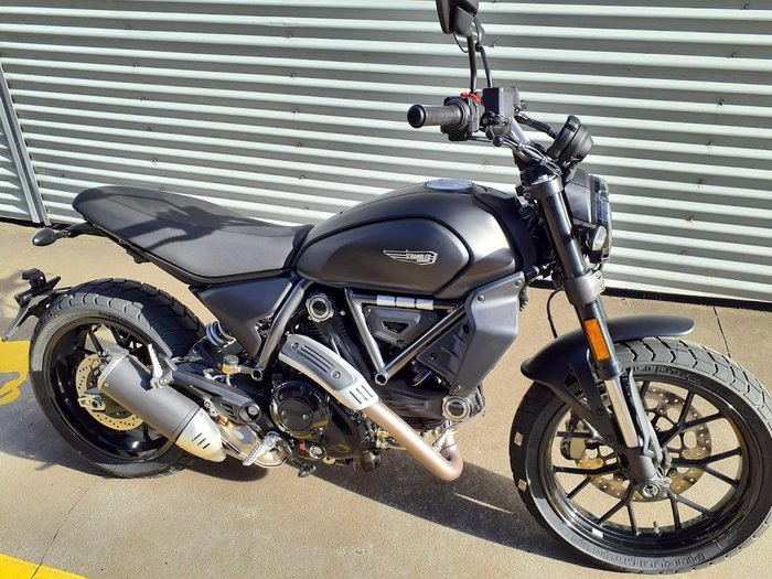 2026 Ducati Scrambler ICON Dark Scrambler Black