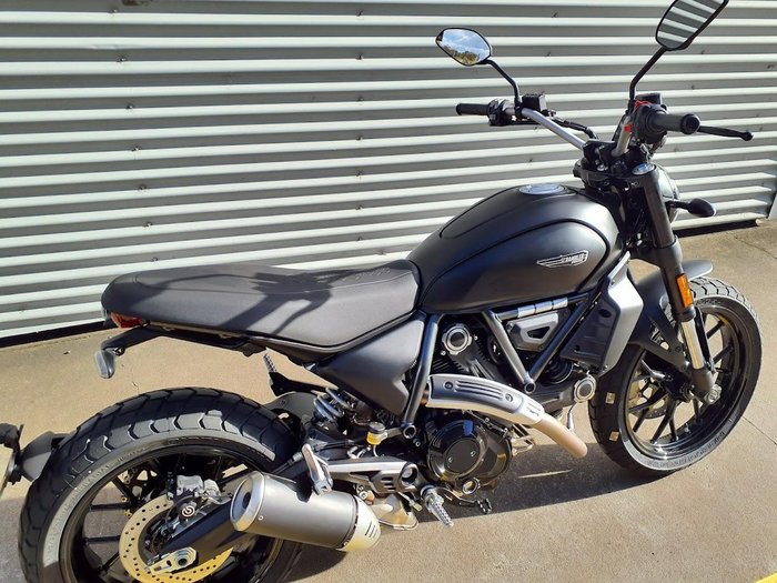 2026 Ducati Scrambler ICON Dark Scrambler Black