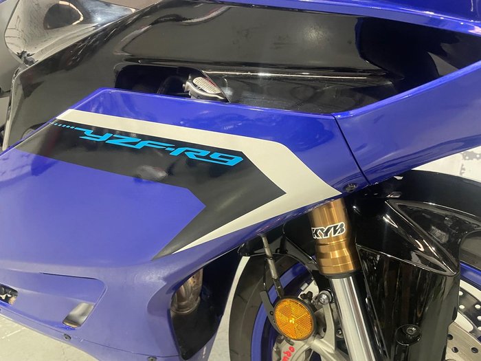 2025 Yamaha YZF-R9