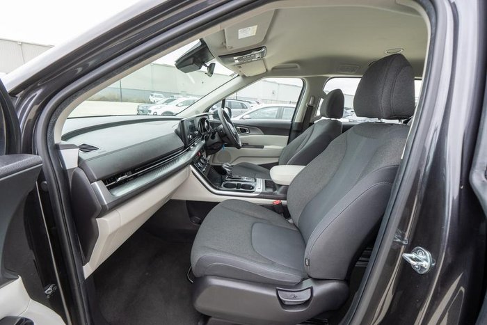 2023 Kia Carnival S