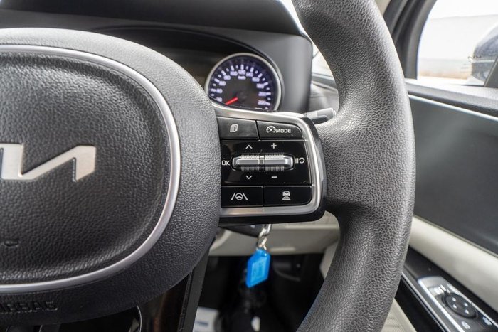 2023 Kia Carnival S