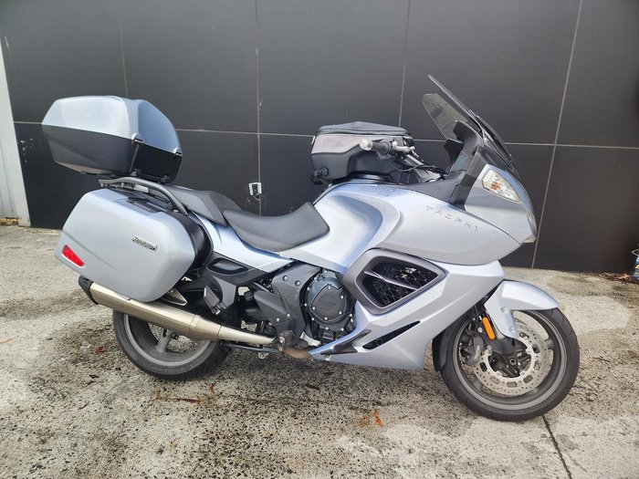 2013 Triumph Trophy 1215 Trophy Silver