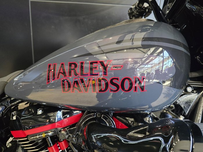 Harley-Davidson CVO Street Glide ST 121 (FLHXSTSE) Touring