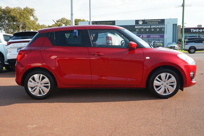 2017 Suzuki Swift GL Navigator