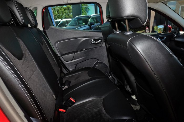 2019 Renault Clio Intens