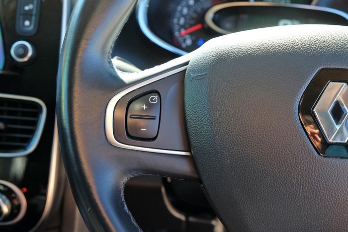 2019 Renault Clio Intens