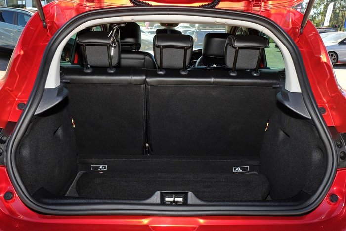 2019 Renault Clio Intens