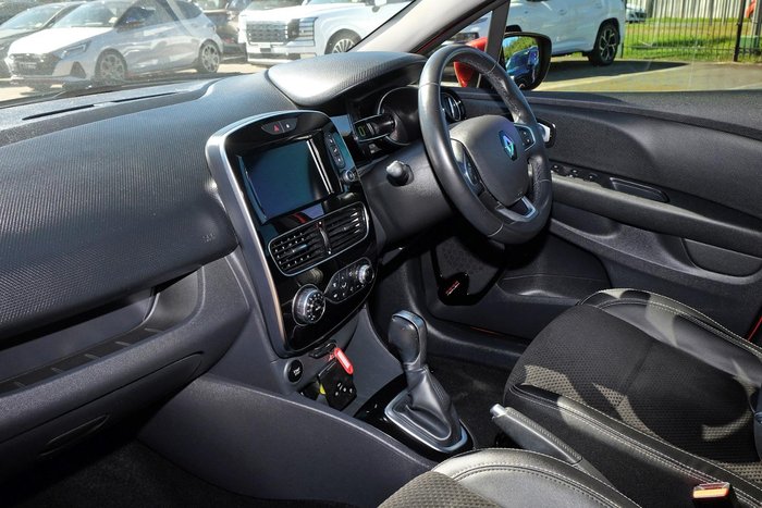 2019 Renault Clio Intens