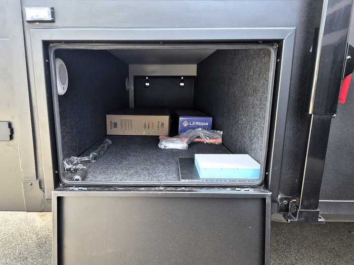 2026 Prime Edge Warrior 21FT Large Ensuite