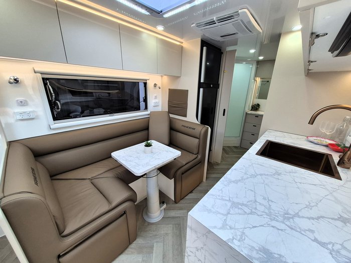 2026 Prime Edge Warrior 21FT Large Ensuite