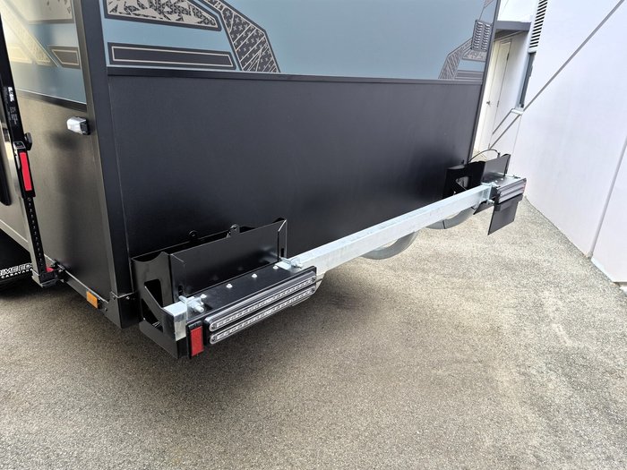 2026 Prime Edge Warrior 21FT Large Ensuite