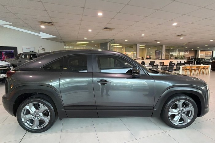 2021 Mazda MX-30 G20e Touring