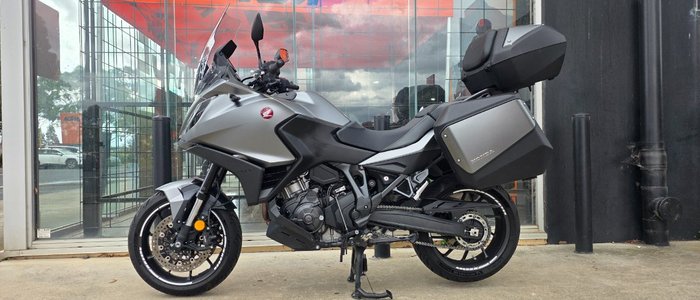 2022 Honda NT1100A ABS SILVER