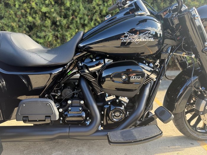 2025 HARLEY-DAVIDSON FLRT FREEWHEELER